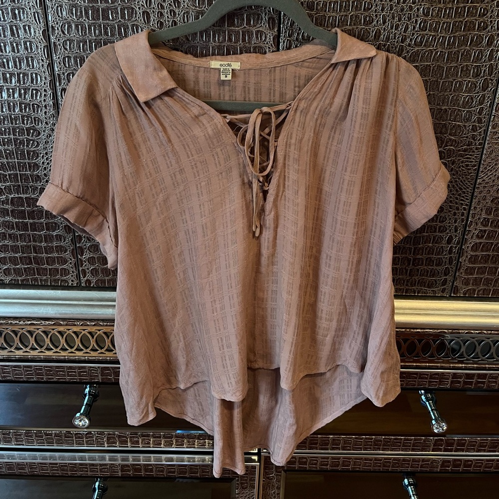 Mauve Tie-Neck Short Sleeve Top